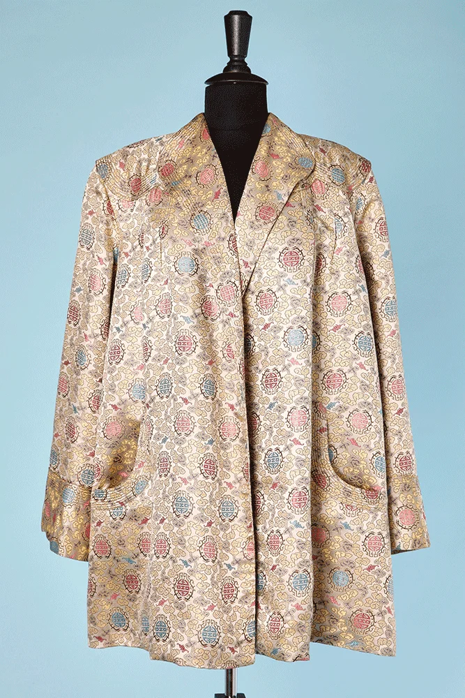 Veste en satin ivoire 1940 jacquard de motifs asiatiques
