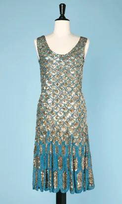 Robe charleston 1925 en tulle entièrement brodée de paillettes or et bleu