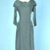 Robe de cocktail 1940 en rayonne bleu canard à rayures noires et lamé argent