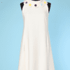Robe 1960 en lin blanc et boutons multicolores