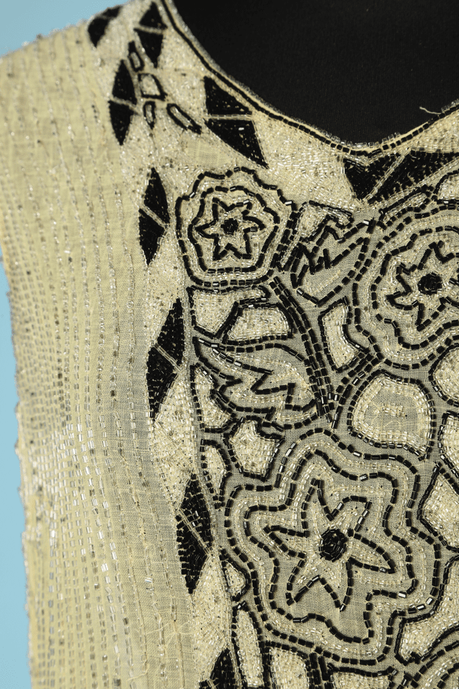 Robe 1925 en voile de coton jaune perlé – Image 2