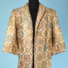 Veste en satin ivoire 1950 jacquard de motifs asiatiques