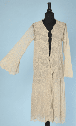 Déshabillé 1930 en dentelle beige