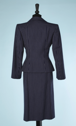 nA5229-Tailleur-1980-en-lainage-marine-à-rayures-grises-Lanvin-t36-38-01