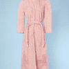 Peignoir 1940-1950 en coton éponge rose strié avec motifs de fleurs