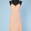 Combinaison 1940 rose brodée de fleurettes blanches