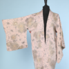 Veste de kimono en crêpe rose jacquard de fleurs or