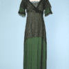 Robe 1910 en soie verte dentelle or et tulle noir
