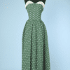 Robe longue 1940-50 en piqué de coton vert à pois blancs