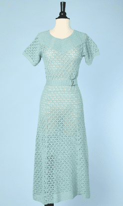 Robe 1930 crocheté main en coton bleu ciel