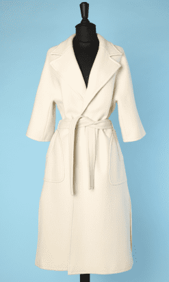 Manteau 1970 en lainage blanc griffé Claude Laurence