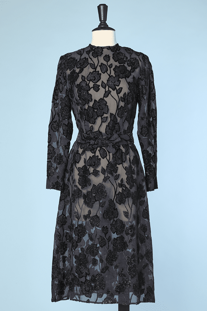 Robe 1960/70 en voile de soie marine broché fleurs en lurex