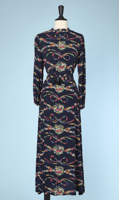Robe 1940 en crêpe marine imprimé de fleurs multicolores
