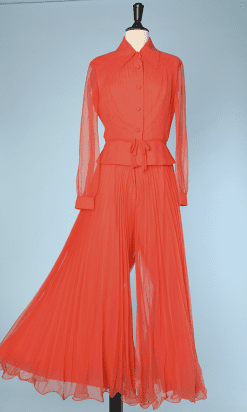 Tailleur pantalon 1970 en nylon orange plissé