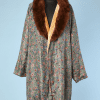 Manteau du soir 1920 en satin jacquard fleuri et lamé argent