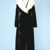 Long manteau 1930 en panne de velours noir et col en fourrure blanche