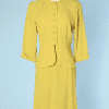 Tailleur 1940 en crêpe jaune et fleurs matelassées
