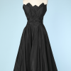Robe du soir en taffetas de soie noir 1950