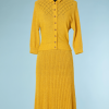 nA4001-Tailleur-1940-en-tricot-jaune-encolure-ajourée-t38-001-1.png