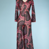 nA4038_Combinaison-pantalon-1970-en-lurex-noir-rouge-rose-violet-imprimé-botés-t36-001.png