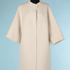 nA4067-Manteau-1970-en-jersey-de-laine-blanc-surpiqûres-christian-dior-t40-42-001.png