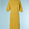 nA4099-Tailleur-1940-en-tricot-jaune-moutarde-t38-001.png