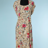nA4109-robe-1940-en-crêpe-écru-et-beige-maisons-et-anémones-t42-001.png