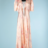 nA4236-ensemble-chemise-de-nuit-et-déshabillé-en-satin-rose-imprimé-de-fleurs-t38-001.png