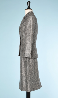 na4535_Tailleur-en-lainage-et-soie-chiné-tissé-gris-foncé-et-gris-clair-Lilli-ann-t34-36-01.png
