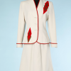 na4457-Tailleur-1940-50-blanc-en-crêpe-liserés-et-triangles-rouges-et-marron-Lilli-ann-t36-38-01.png