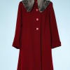 na4466-Manteau-1940-en-lainage-bordeaux-col-en-astrakan-gris-t40-01.png