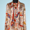 na4546-Chemisier-en-satin-de-soie-imprimé-avec-foulard-Escada-t44-01.png
