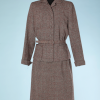na4615-Tailleur-1940-en-lainage-marron-chiné-rouge-t40-42.-01.png