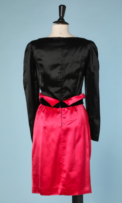 nA4664-robe-vintage-en-satin-de-soie-noir-et-rose-Dior-t36-01