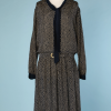 nA4672-robe-1920-en-soie-marine-à-pois-ivoire-t48-01