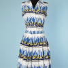 nA4742-Ensemble-1950-en-coton-blanc-imprimé-bleu-jaune-marine-dafricains-t38-01