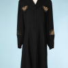 nA4961-Manteau-1940-du-soir-en-crêpe-noir-incrusté-de-strass-or-et-couleurs-en-soleil-t42-01