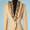 nA5006-Veste-en-cachemire-écru-1950-col-en-léopard-Lilli-Ann-t38-01