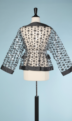 nA5146-Veste-en-plastique-transparent-brodé-gris-Moschino-t38-01