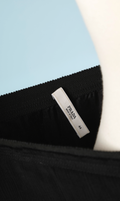 nA5212-Jupe-en-mousseline-noire-plissé-Prada-t44-01