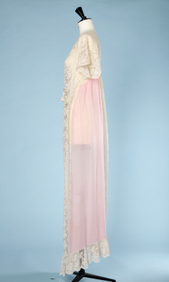 n6989_chemise_de_nuit_soie_rose_dentelle_pic001