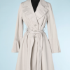 nA5754-Imperméable-vintage-en-coton-gris-claire-col-et-bas-de-manches-plissés-t40