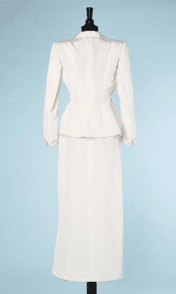 na6464-Tailleur-du-soir-Robe-bustier-et-Veste-en-reps-blanc-cousu-de-paillettes-dorées-t38-01