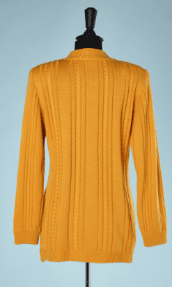na-6530-Gilet-en-tricot-jaune-torsades-YSL-t38-01