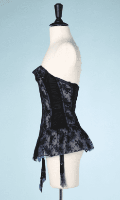 na7362-Guêpière-bleu-incrusté-de-dentelles-noirs-T34-36-01.png