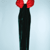 na6706-Robe-longue-du-soir-1990-en-velours-vert-et-lnarge-col-rouge-défilé-Leconanet-hémnant-t36-01