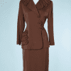 na6741-Tailleur-1940-en-lainnage-marron-perles-marron-irisées-Suffrins-t36-01