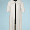 nA8067-Manteau-1950-60-en-lin-écru-col-brodé-blanc-t40-01