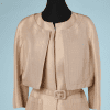 nA8072-Veste-en-lainage-beige-avec-surveste-Christian-Dior-01
