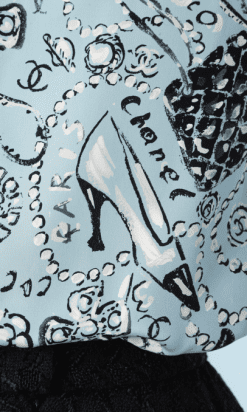 A8586-Tailleur-3-pièces-Chanel-en-lainage-tissé-noir-et-soie-bleue-imprimée-t34-36